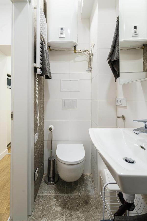 Modern Scandinavian Feeling-Prime Rentals カウナス エクステリア 写真